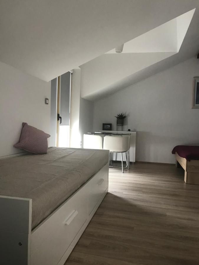 Apartmani Sanja Zaton  Buitenkant foto