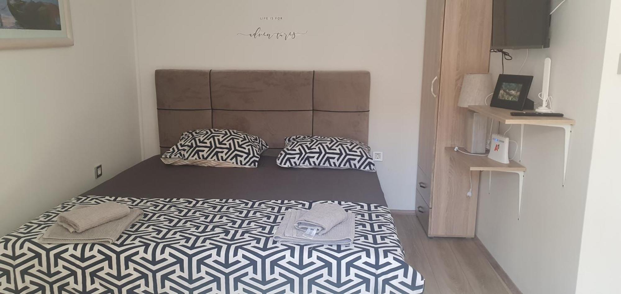 Apartmani Sanja Zaton  Buitenkant foto