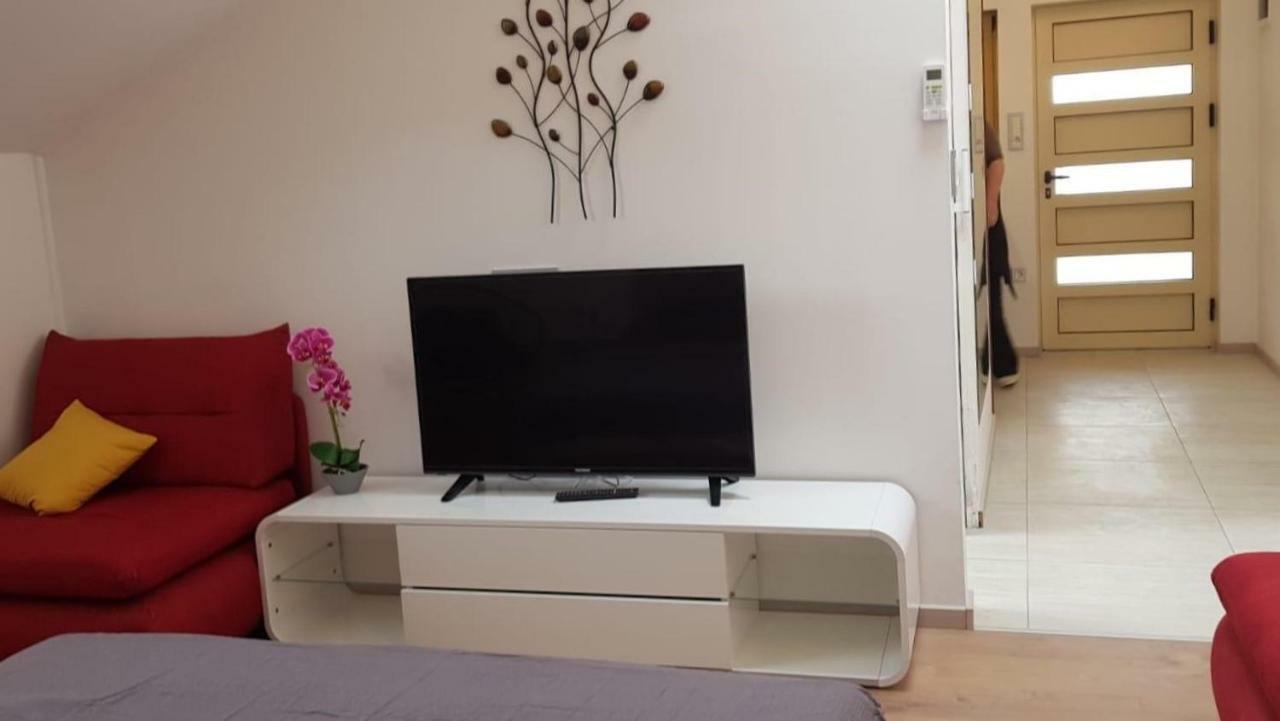 Apartmani Sanja Zaton  Buitenkant foto
