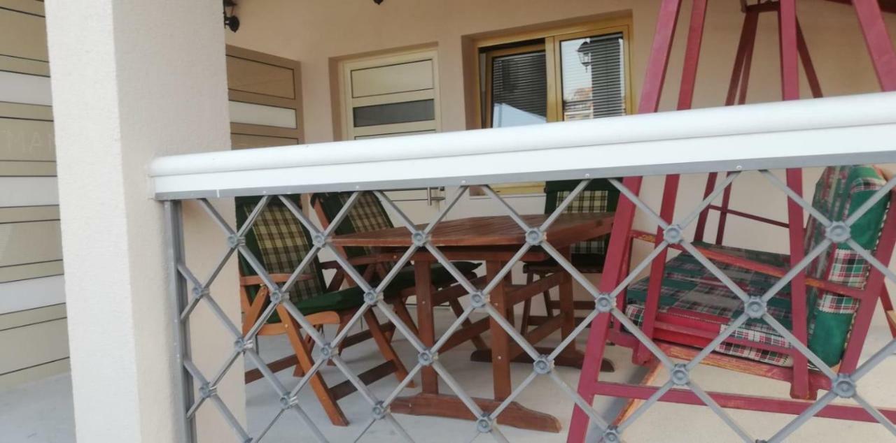 Apartmani Sanja Zaton  Buitenkant foto